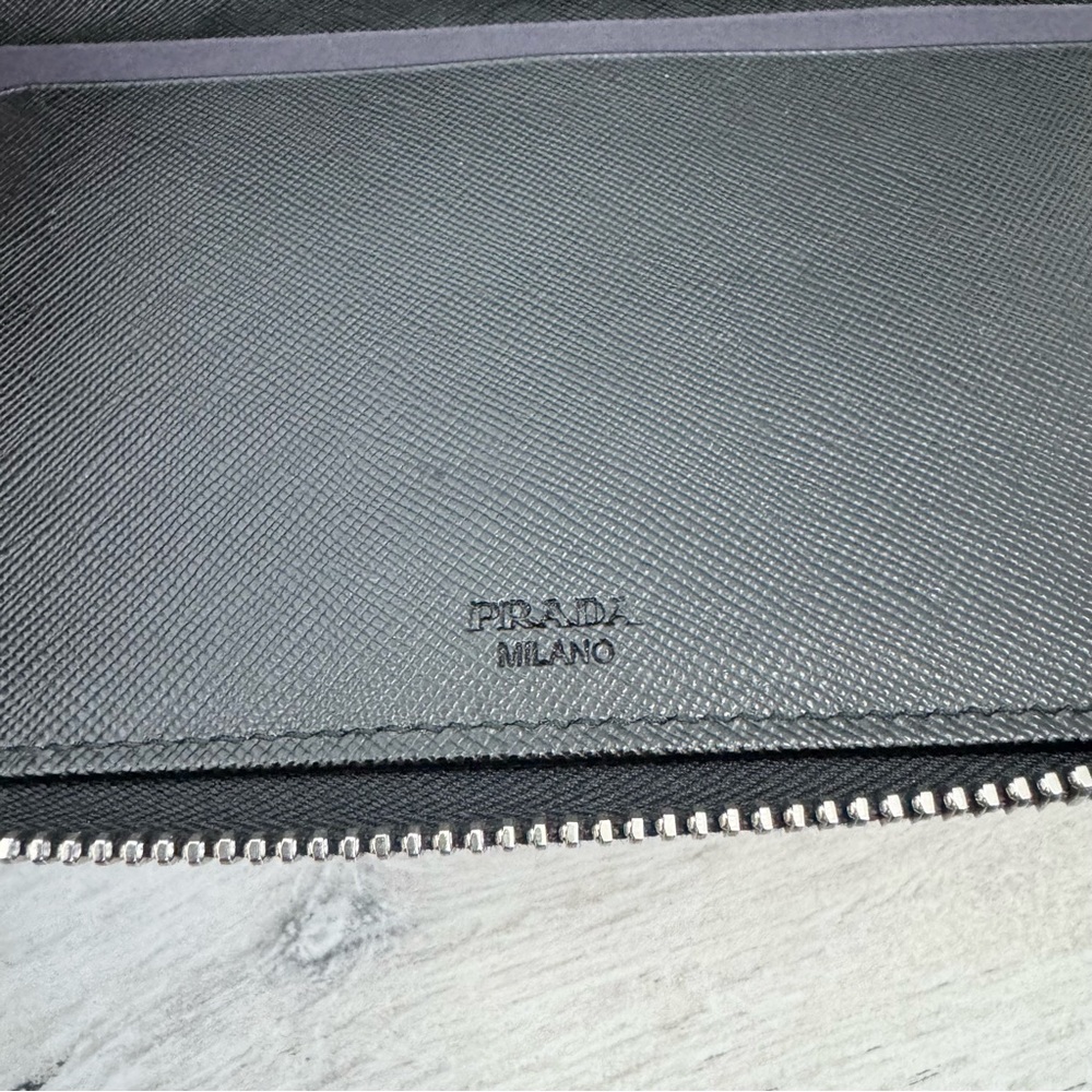 Prada Black Saffiano Leather XL Organizer Wallet - Picture 8 of 9